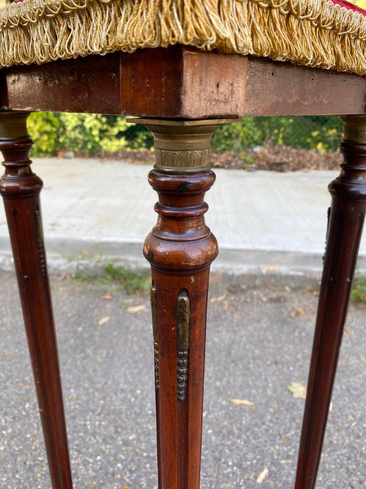 Louis XVI and Napoléon III stool from the 19th century.