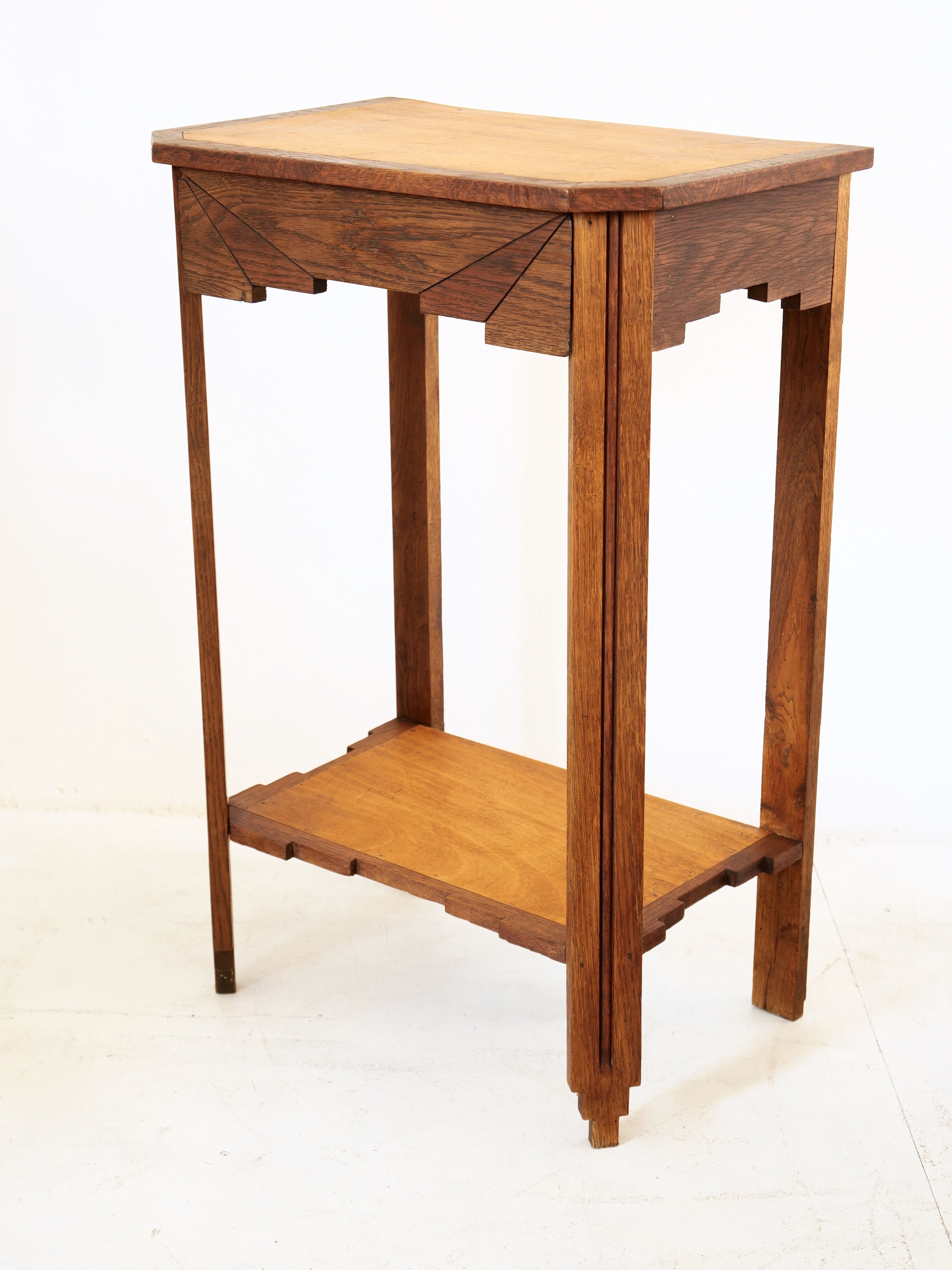 Extra furniture deco entrance hall