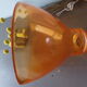 Suspension dome en verre orange
