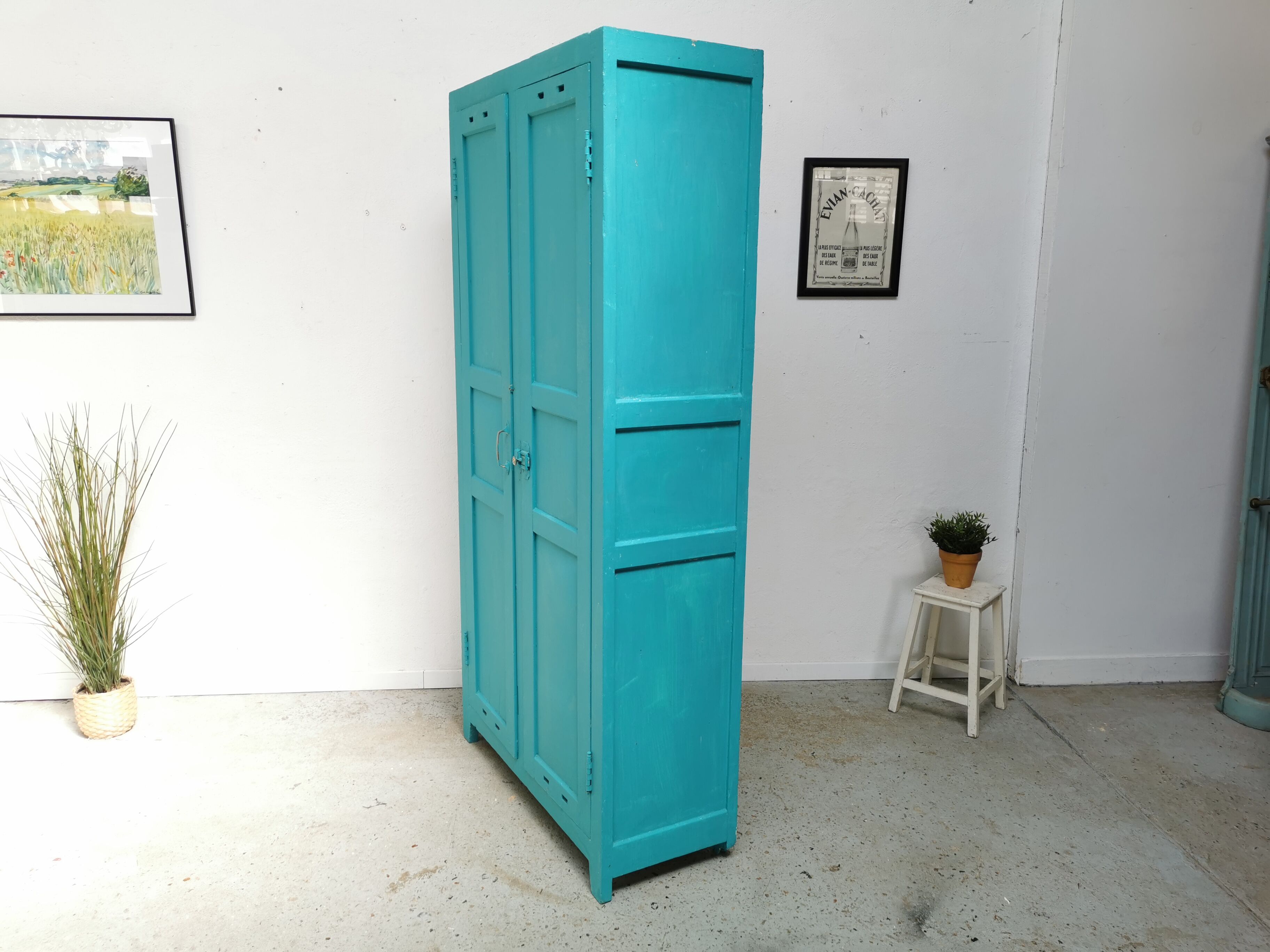 Vintage Parisian wardrobe