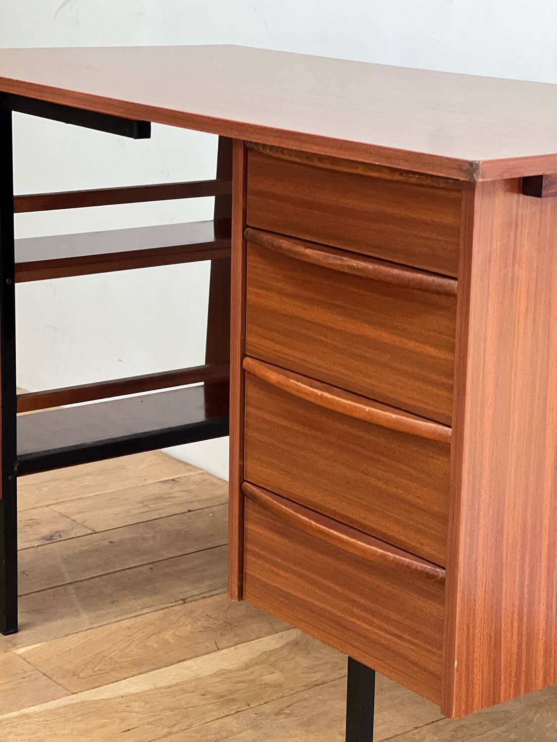 Bureau vintage années 60