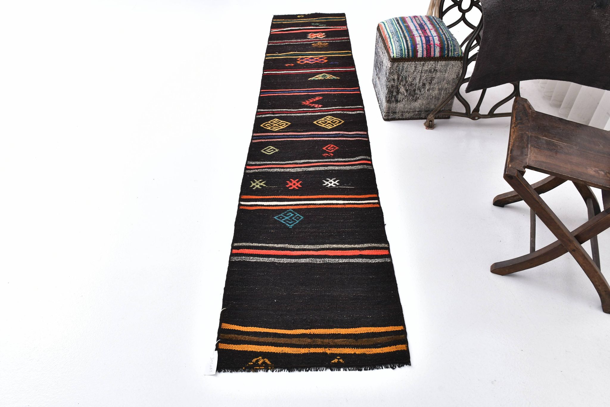 2x10 Antique Turkish Vintage Kilim Runner Rug 61x302Cm SK 243477