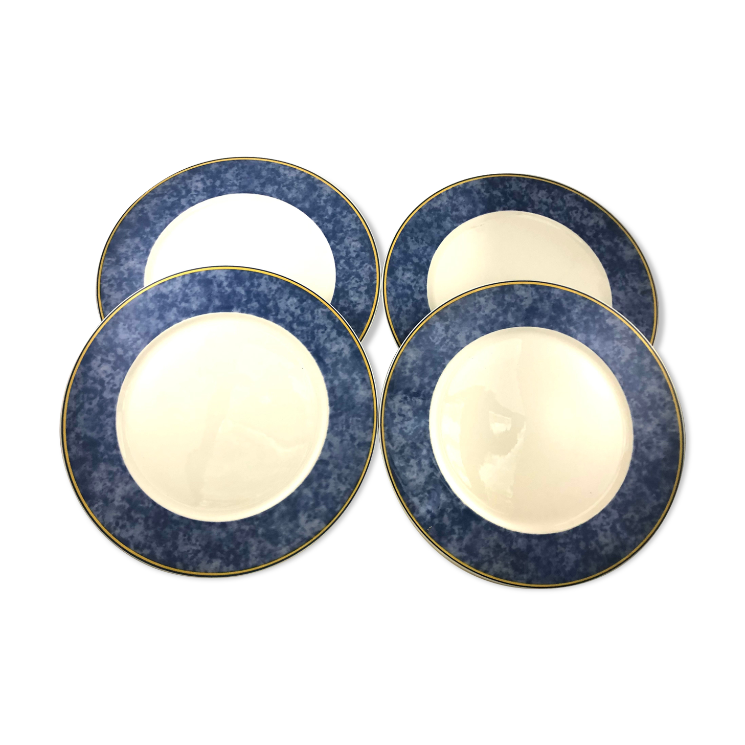 4 white and blue presentation plates Villeroy Boch large plate