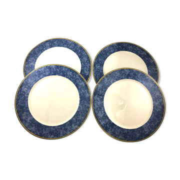 4 white and blue presentation plates Villeroy Boch large plate