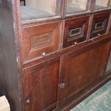 Entry furniture from a notary's minutiae