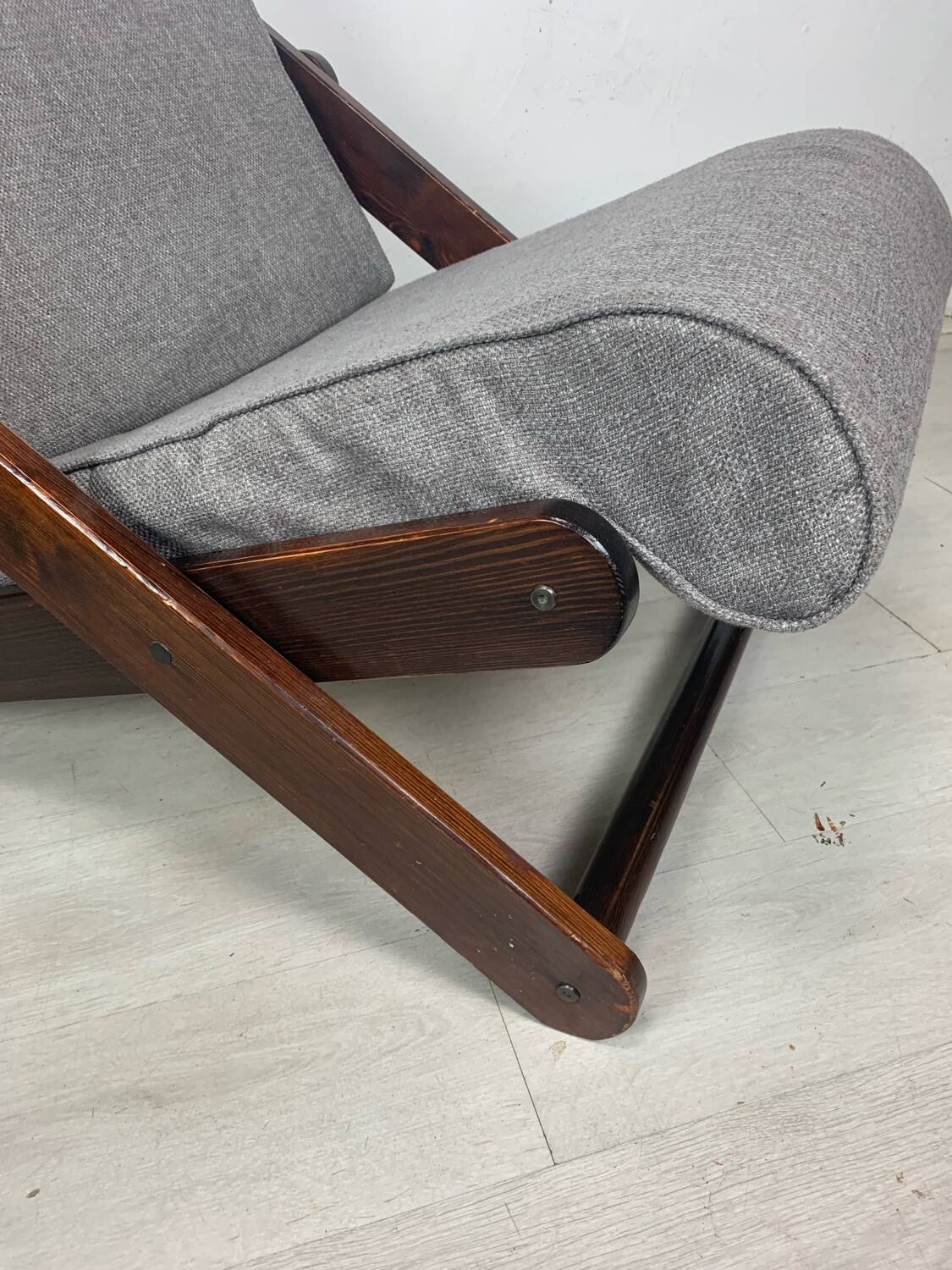 Pair of folding armchairs