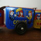 Mechanical train in painted sheet metal