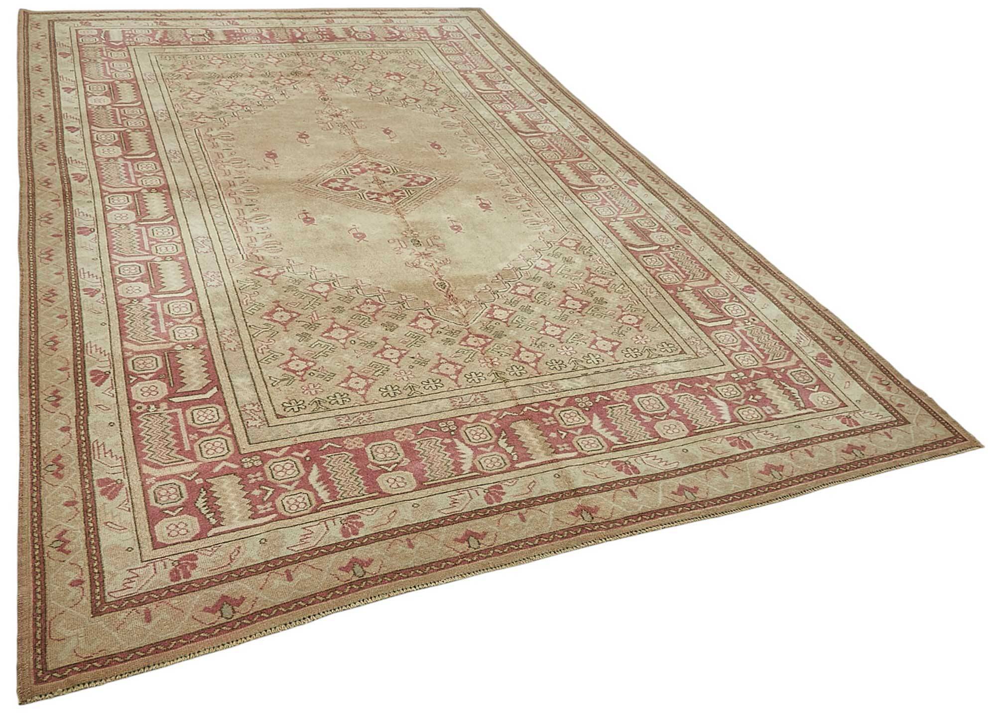 Turkish Vintage Anatolian Rug 210 cm x 324 cm