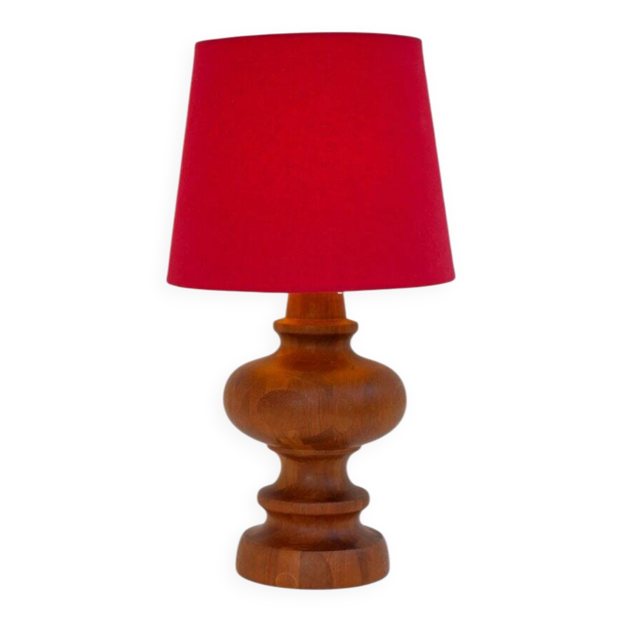 Mid-century modern Scandinavian oak table lamp from Möllers