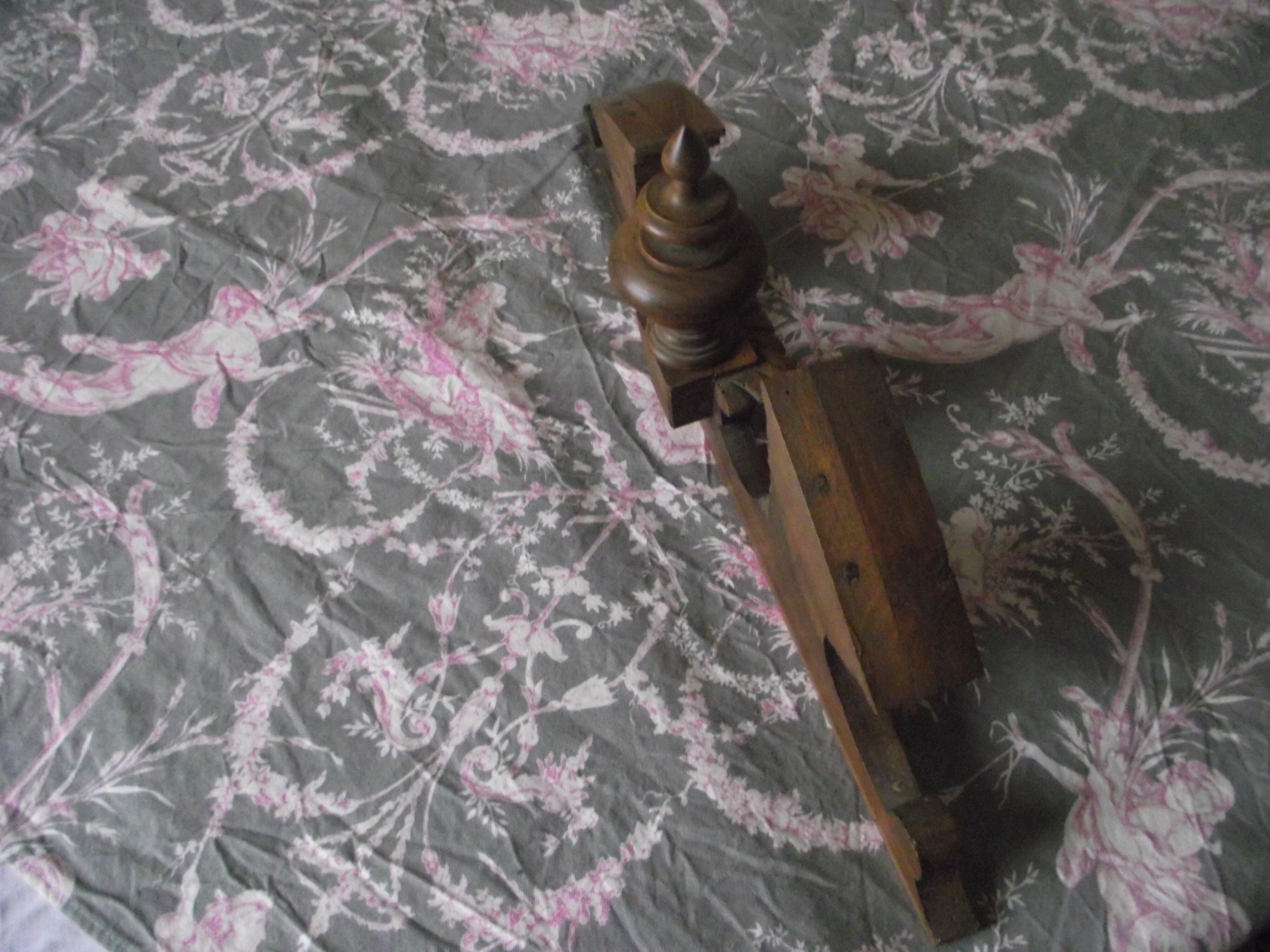 Walnut frontoon early 20th