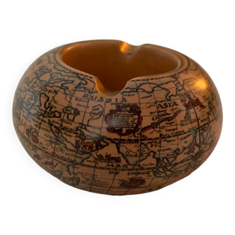 Globe ashtray