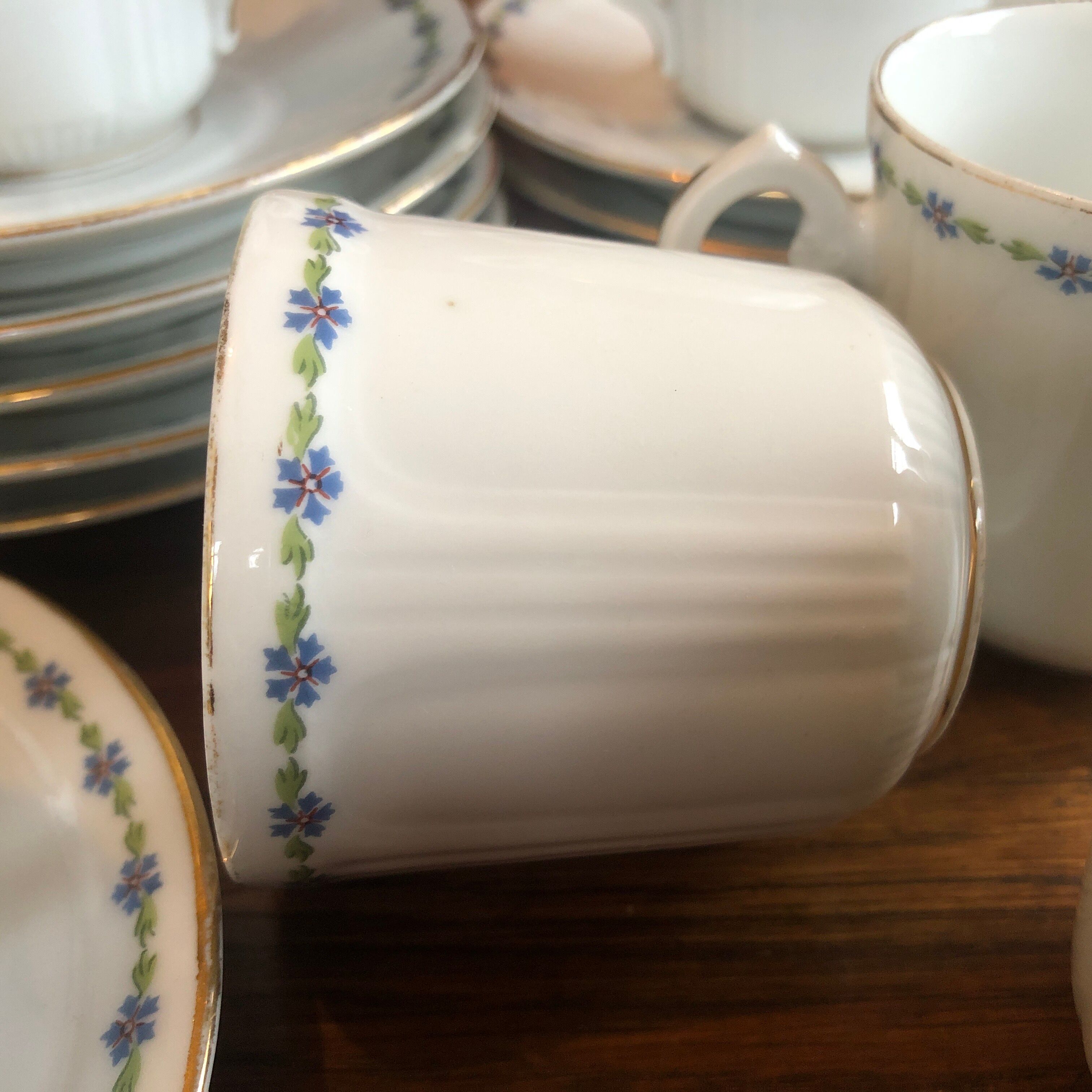 Set of 9 cups and old saucers from Limoges