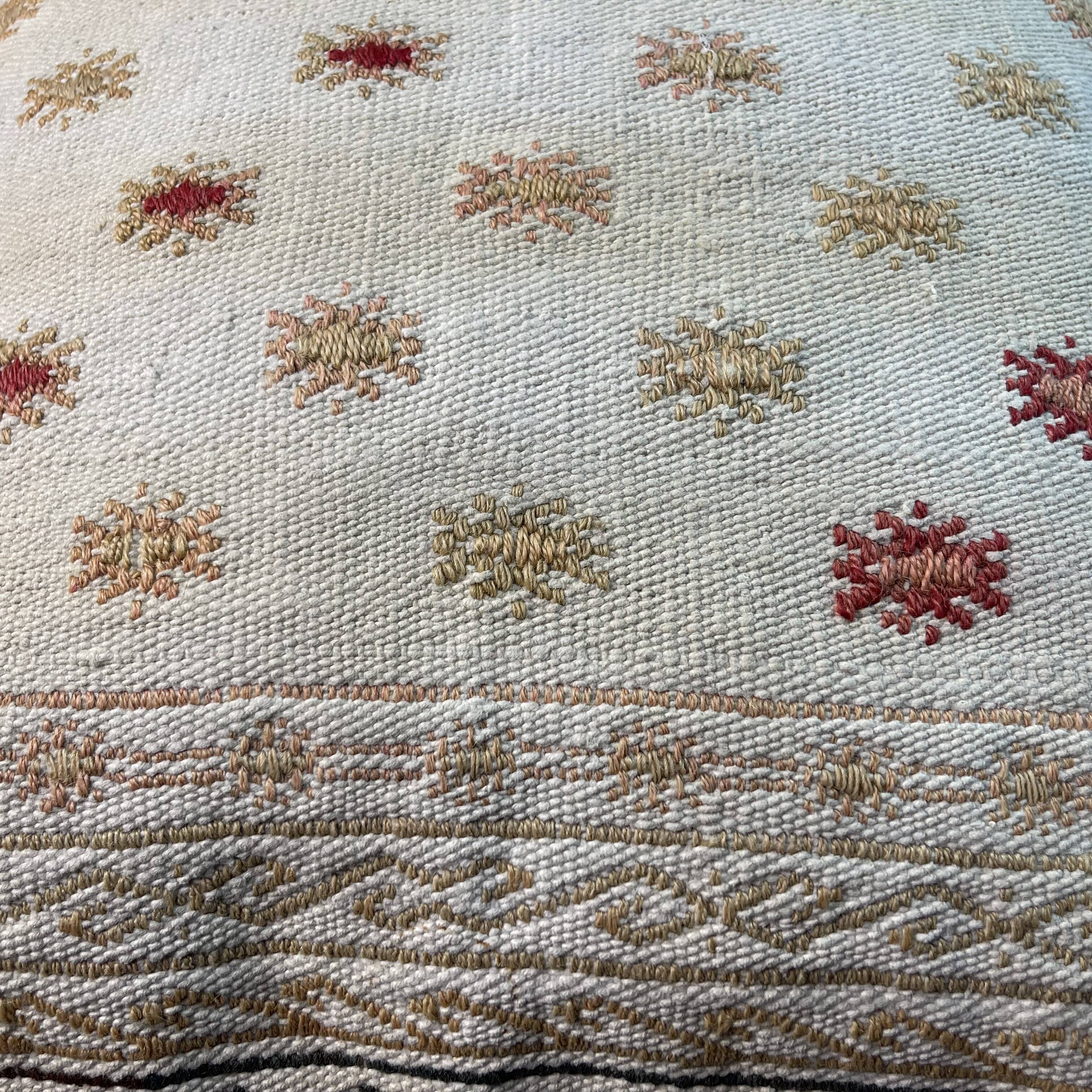 Vintage turkish kilim cushion cover , 45 x 45 cm