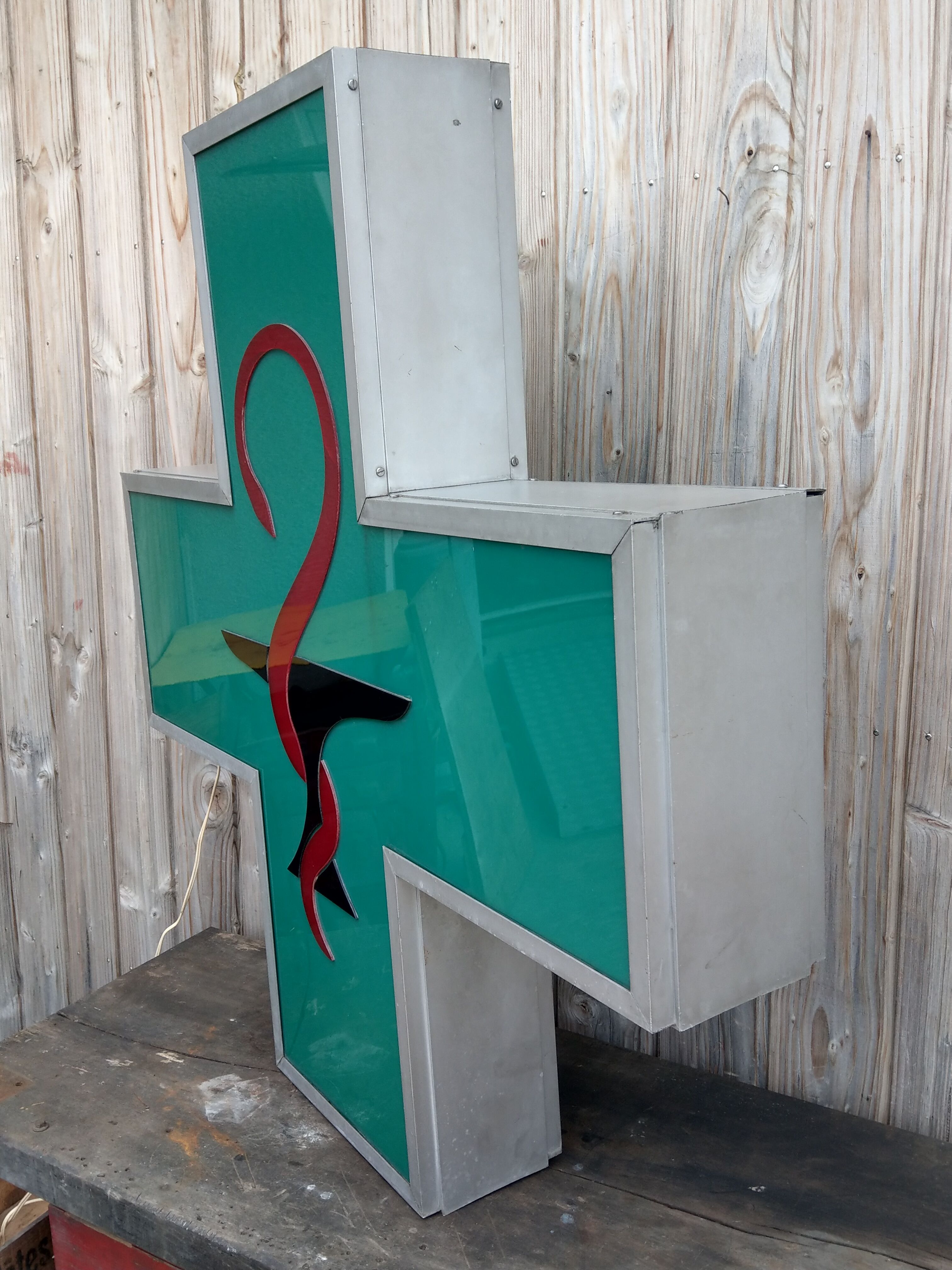 Light sign pharmacy caducée