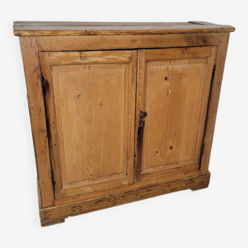 Ancien buffet 2 portes en sapin , 104×31cms