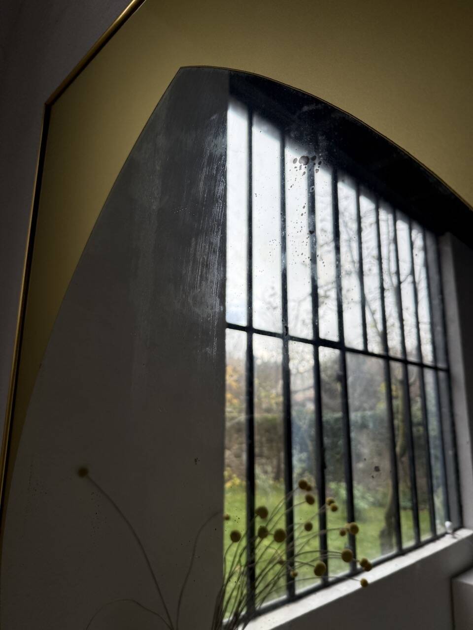 "Spike" mirror, 1970s design