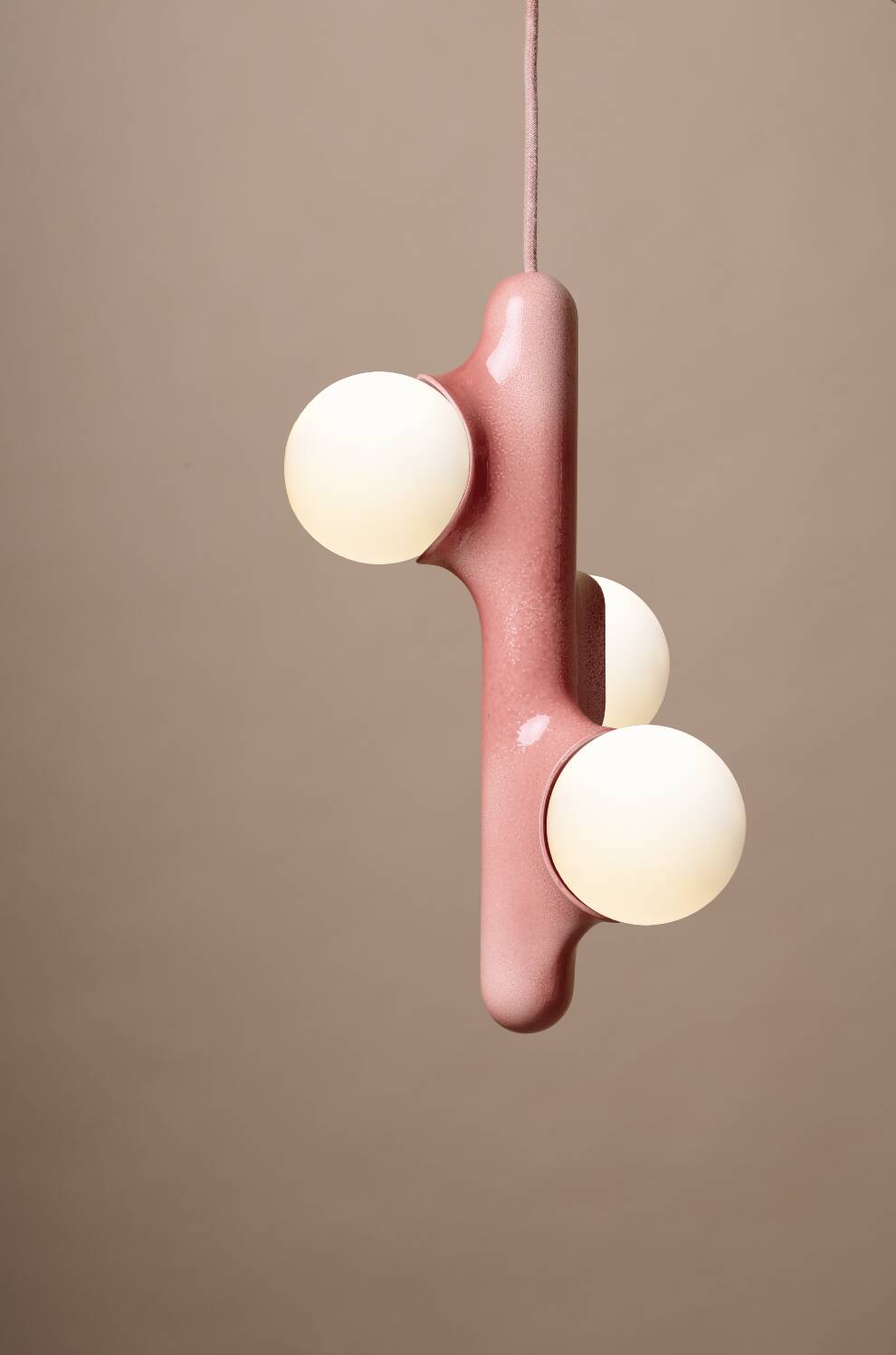 Prickly pear suspension - old pink enamel