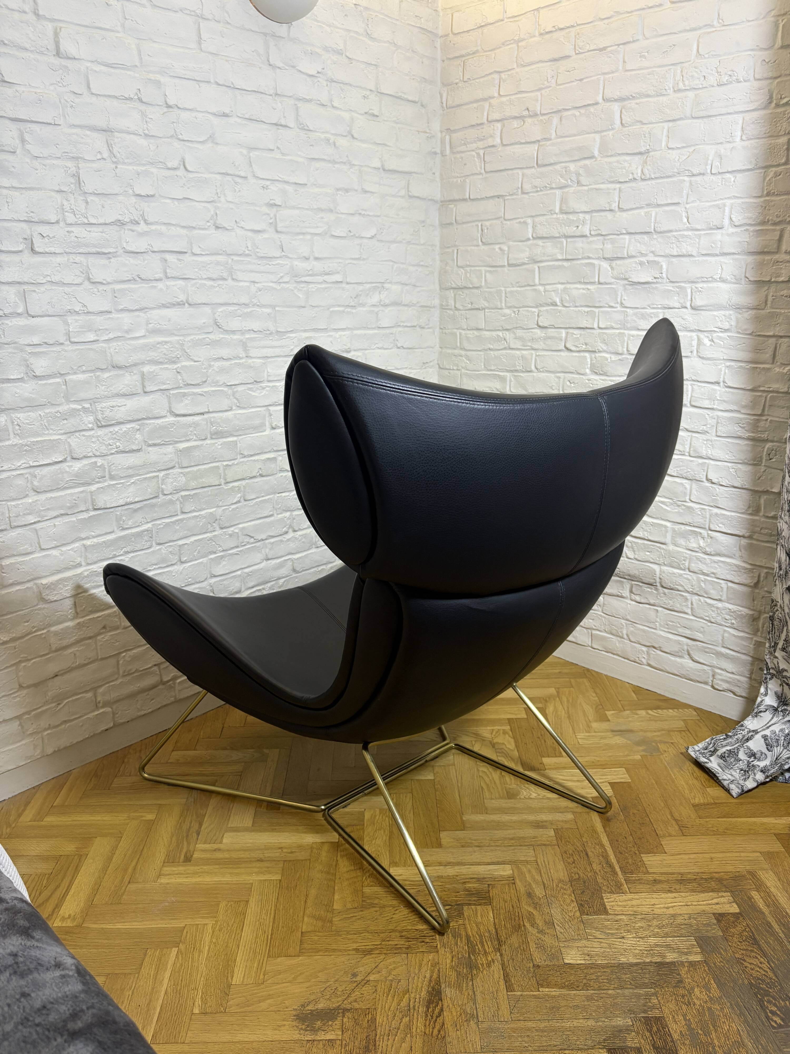BO Concept armchair