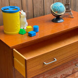 Vintage chest of drawers