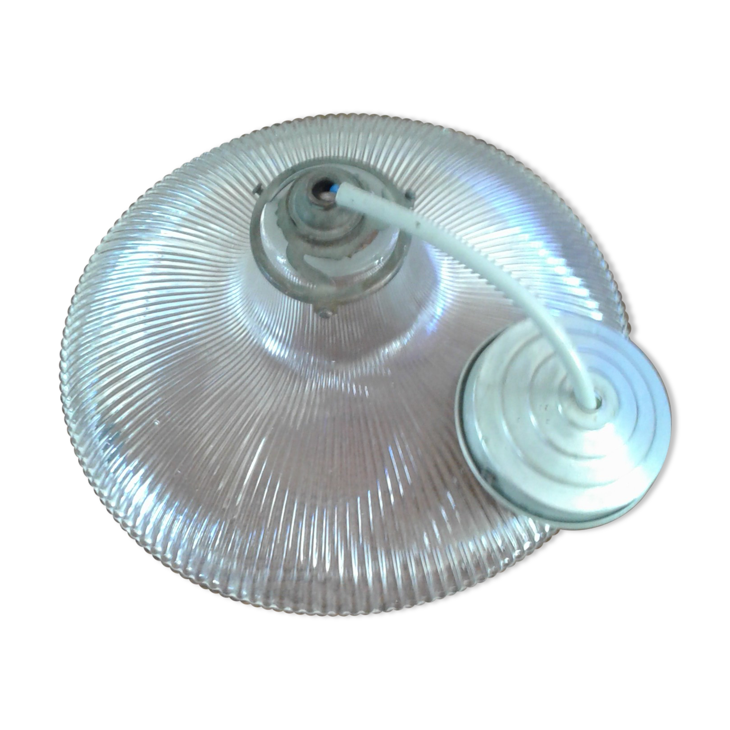 Abat- jour ancien en verre strié