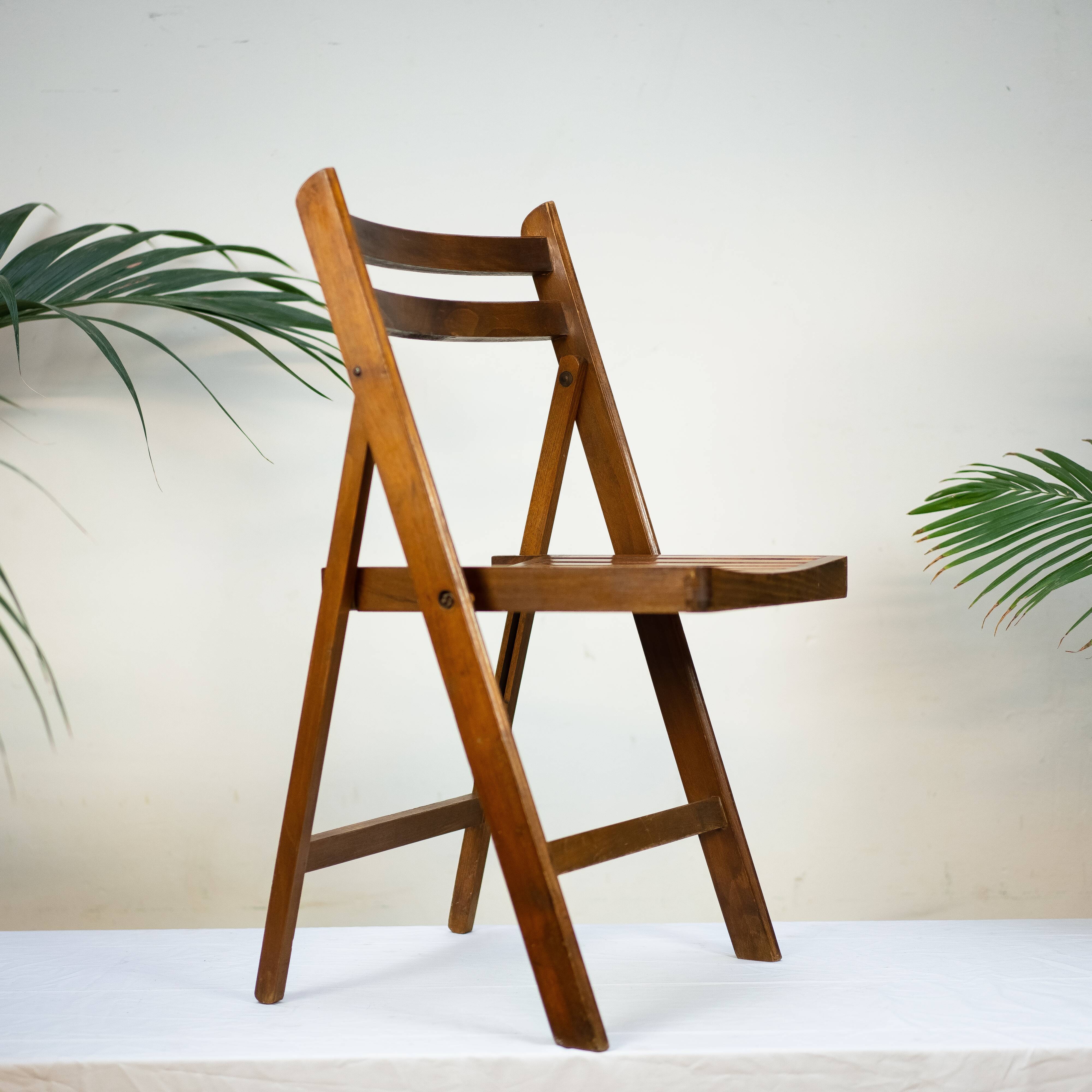 Vintage folding chair
