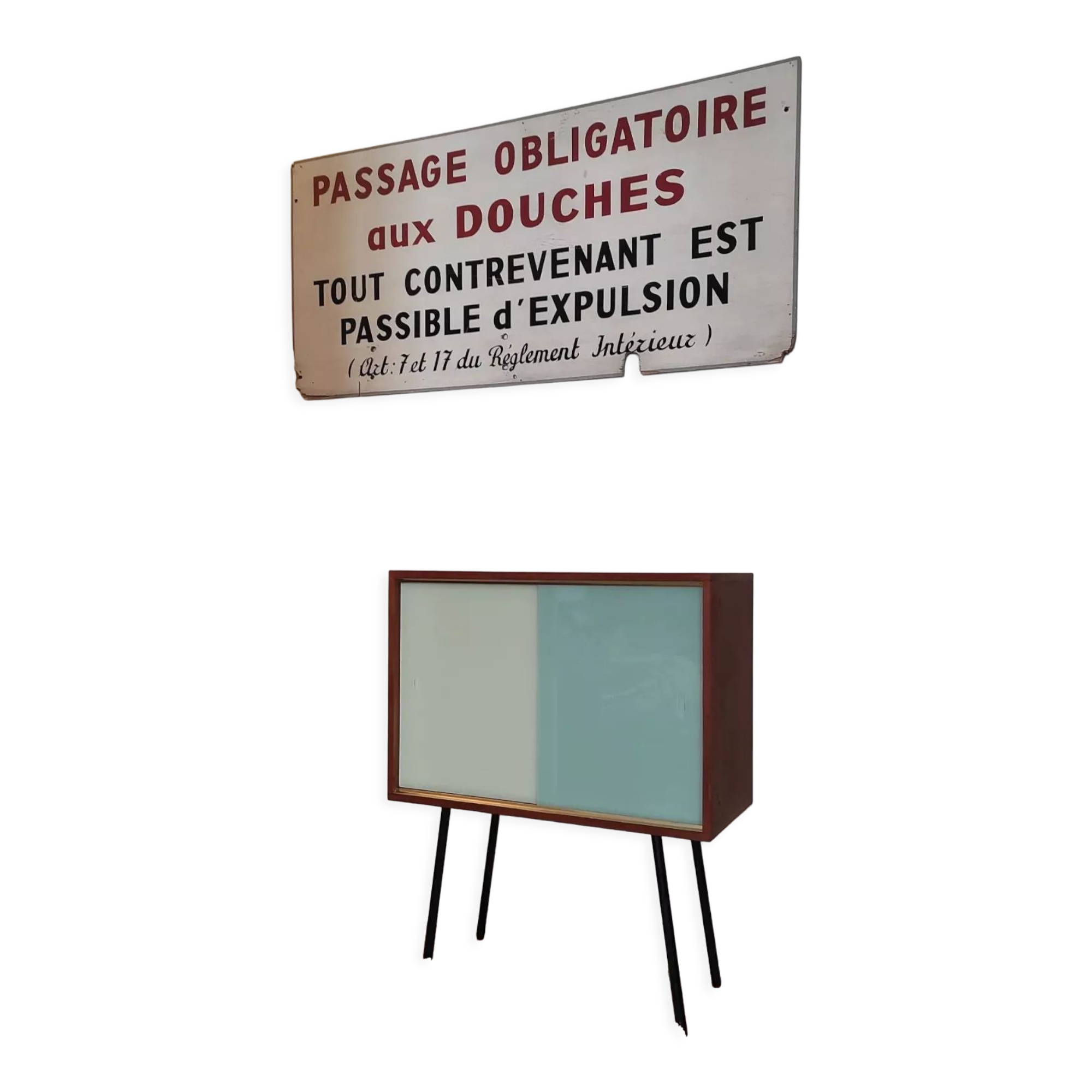 60s showcase on metal compass feet