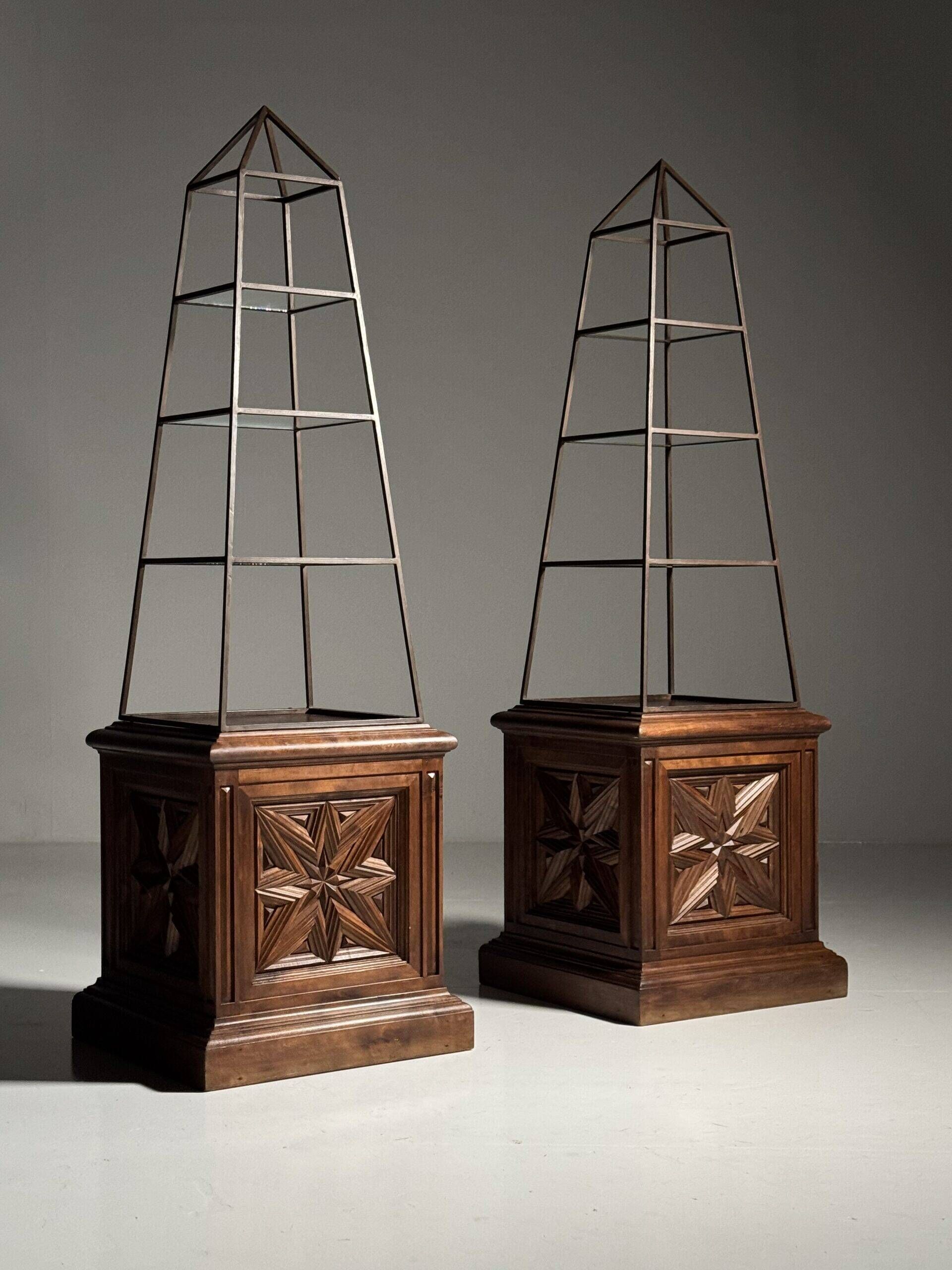Set of 2 obelisk étagères