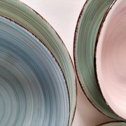 Set of 7 vintage flat and deep plates
