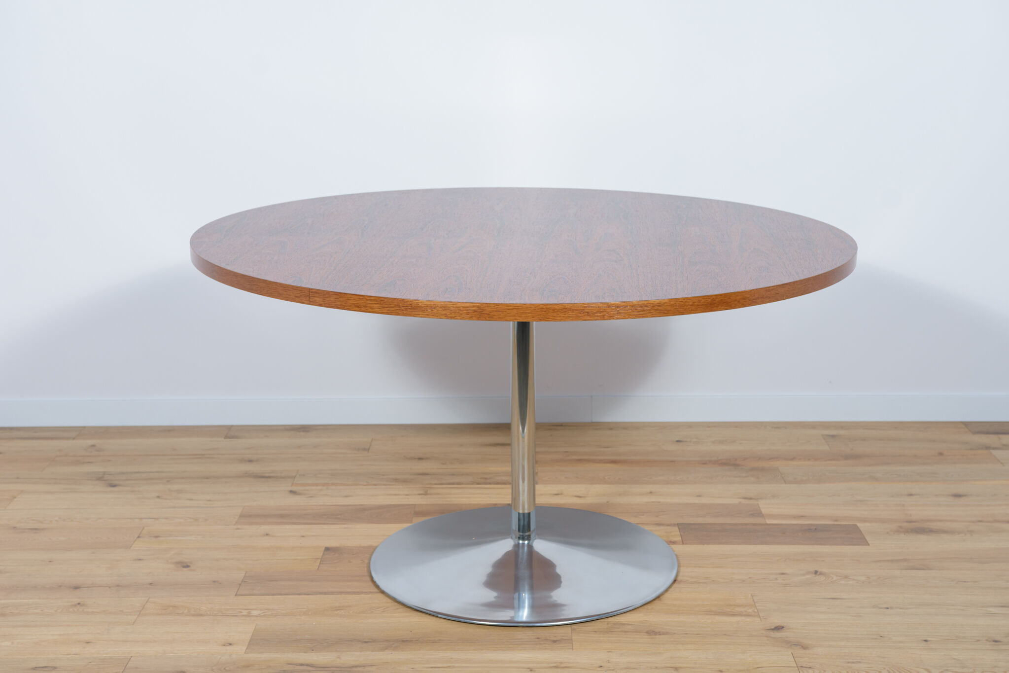 Mid-Century Round Dining Table, 1970s