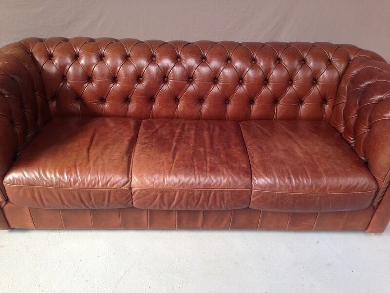 Chesterfield brown sofa 3-seater