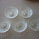 Lot de 5 coupelles en verre moulé
