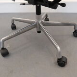 EA 219 swivel armchair by Charles & Ray Eames for Vitra, 1978