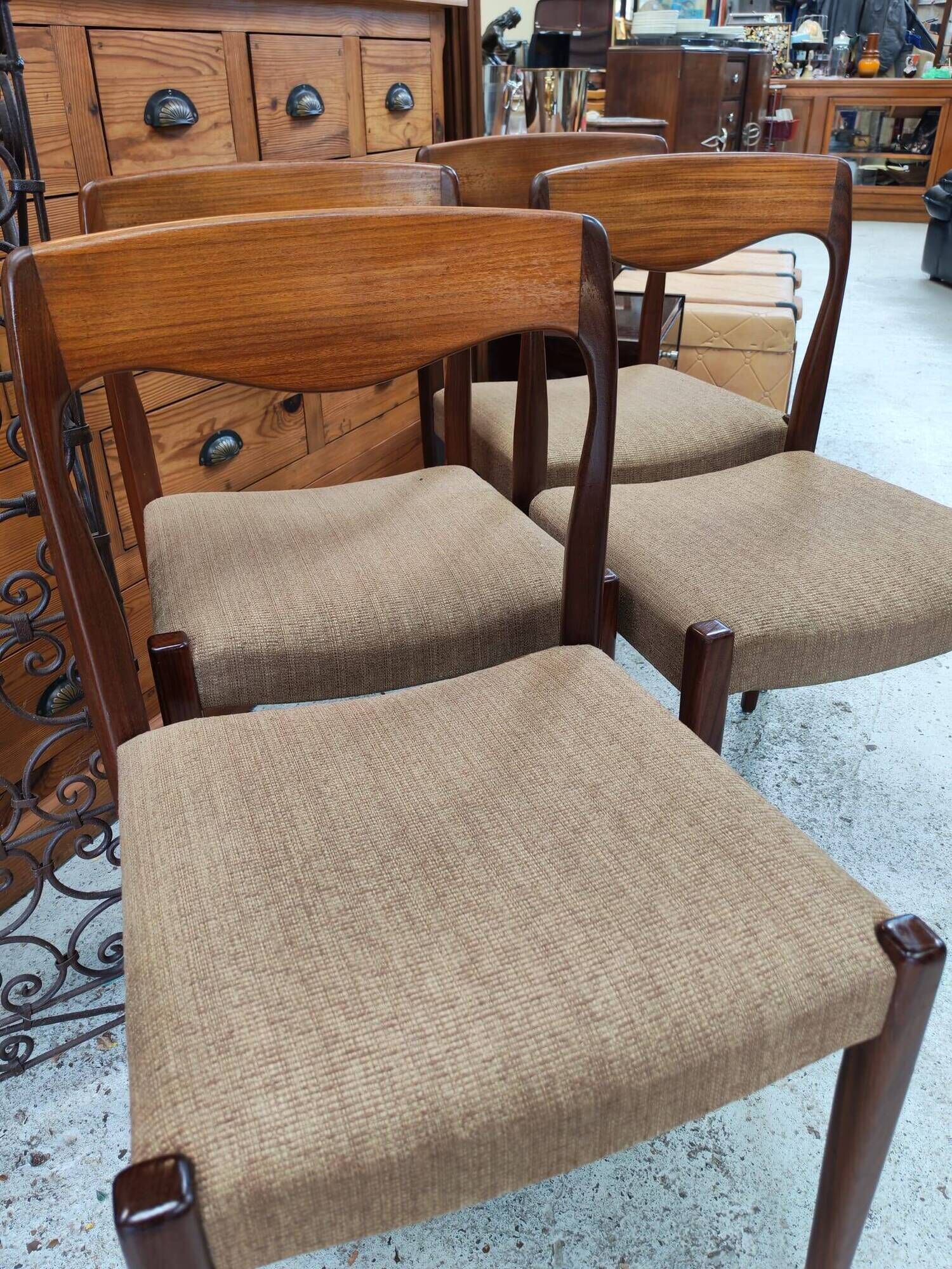 Set of 4 teak chairs in the style of Niels Otto Møller from the 1960s.