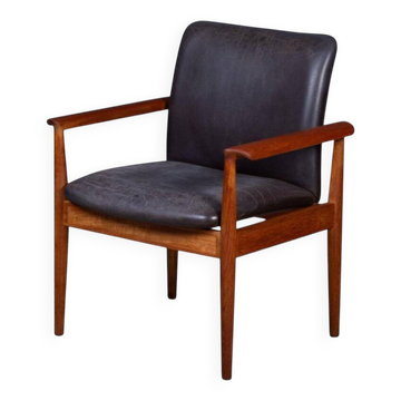 Fauteuil Diplomat FD 901 en teck par Finn Juhl pour France & Søn, 1961