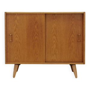 Meuble en frêne, design