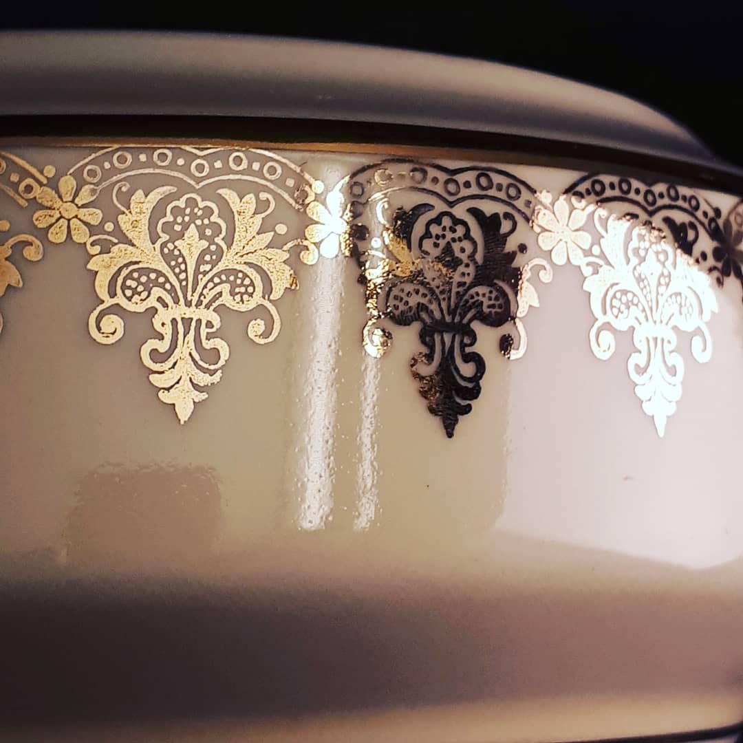 porcelain candy canding Limoges vintage 1950 1960 black golden white