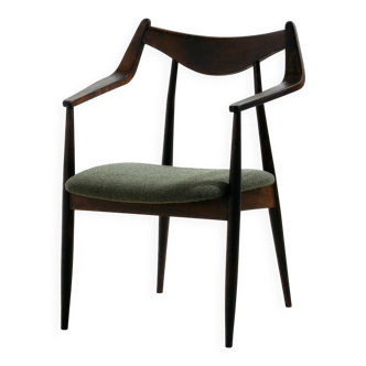 MK7180 Beech armchair by László Heczendorfer
