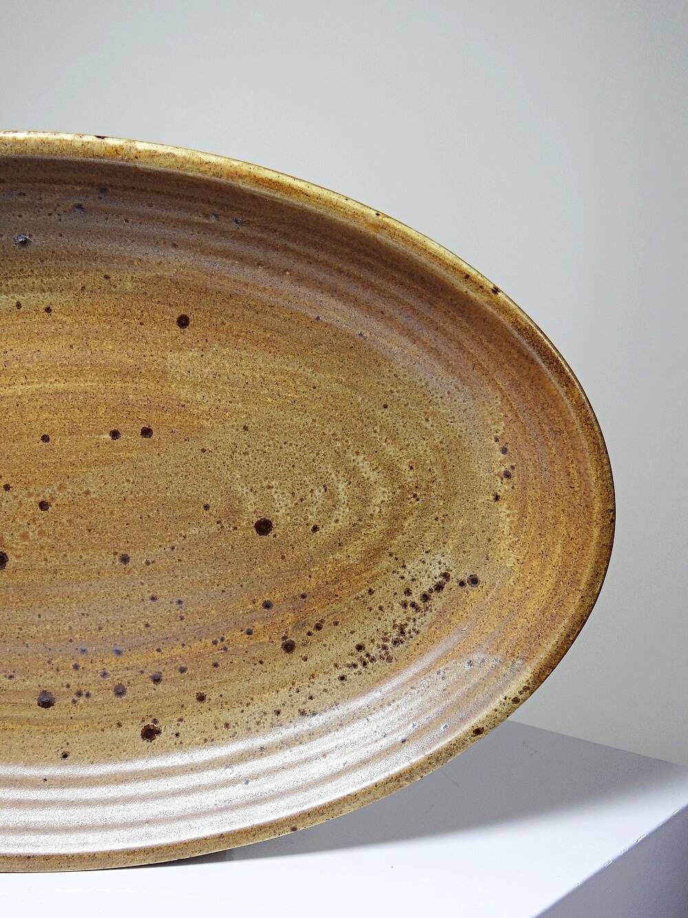 Grand plat de service ovale grès/céramique artisanal vintage Salins années 60