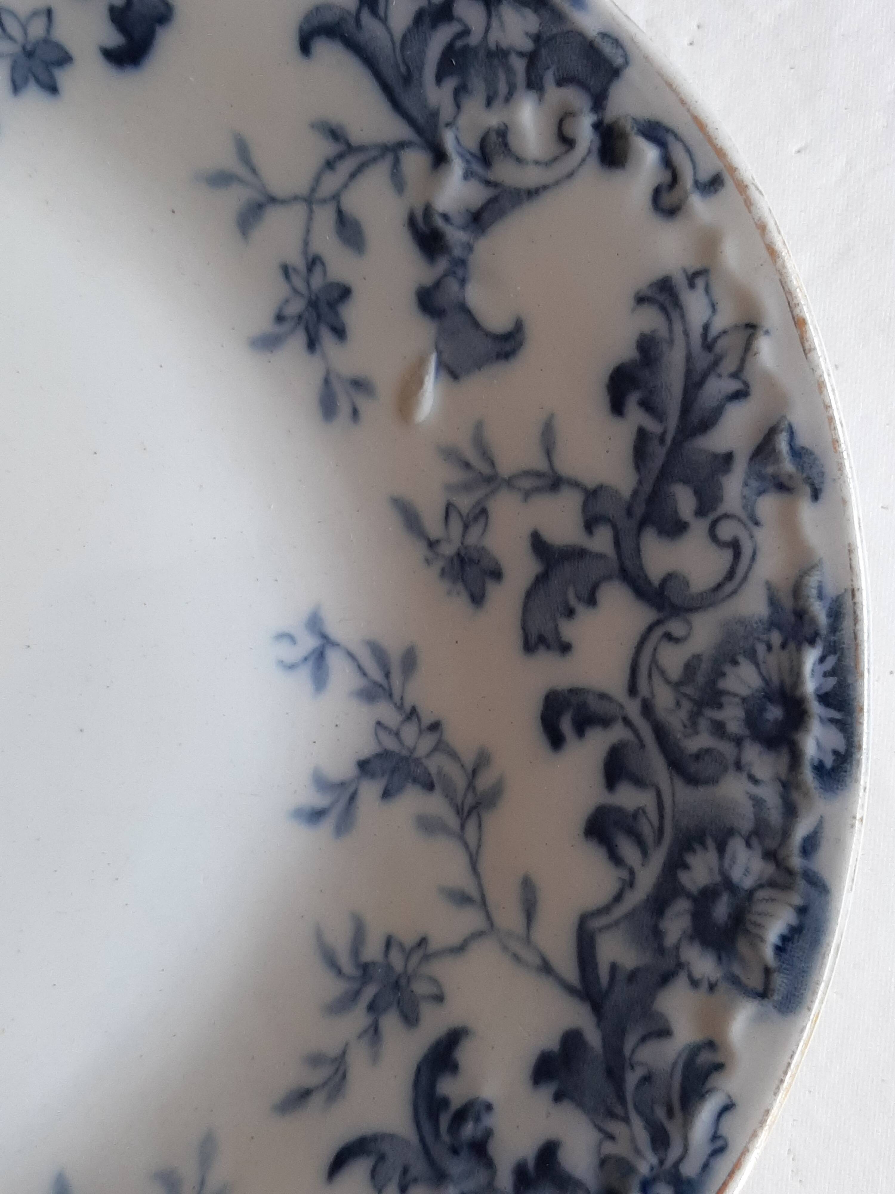Large late 19th century English dish Tunstall W. ADAMS & Co 'Gloria'