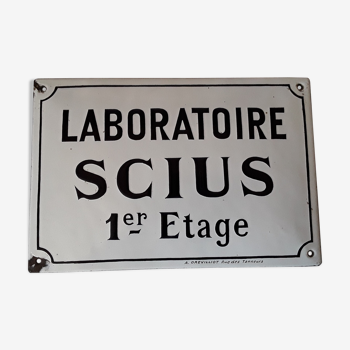 Enamelled plate "laboratory"