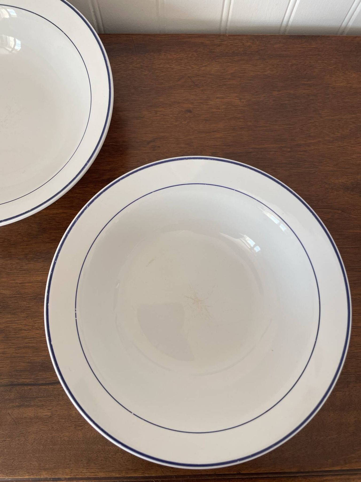Set of 2 fine porcelain salad bowls from Italy.