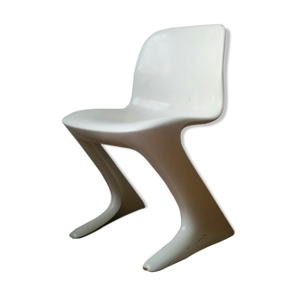 Kangaroo Chair