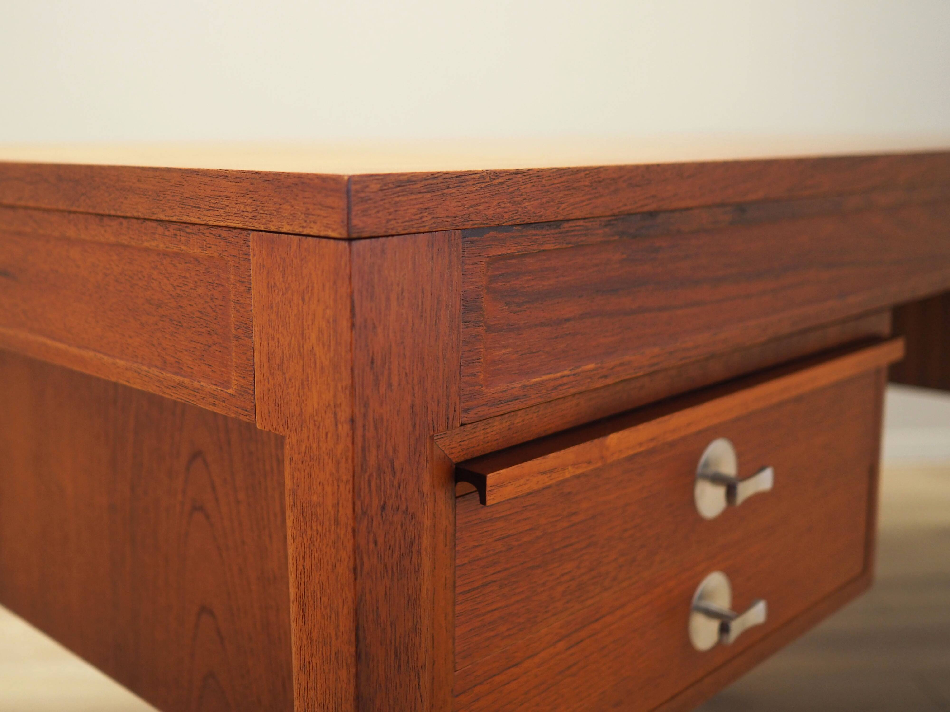 Teak desk, Danish design, 1970s, designer: Finn Juhl, manufacturer: France