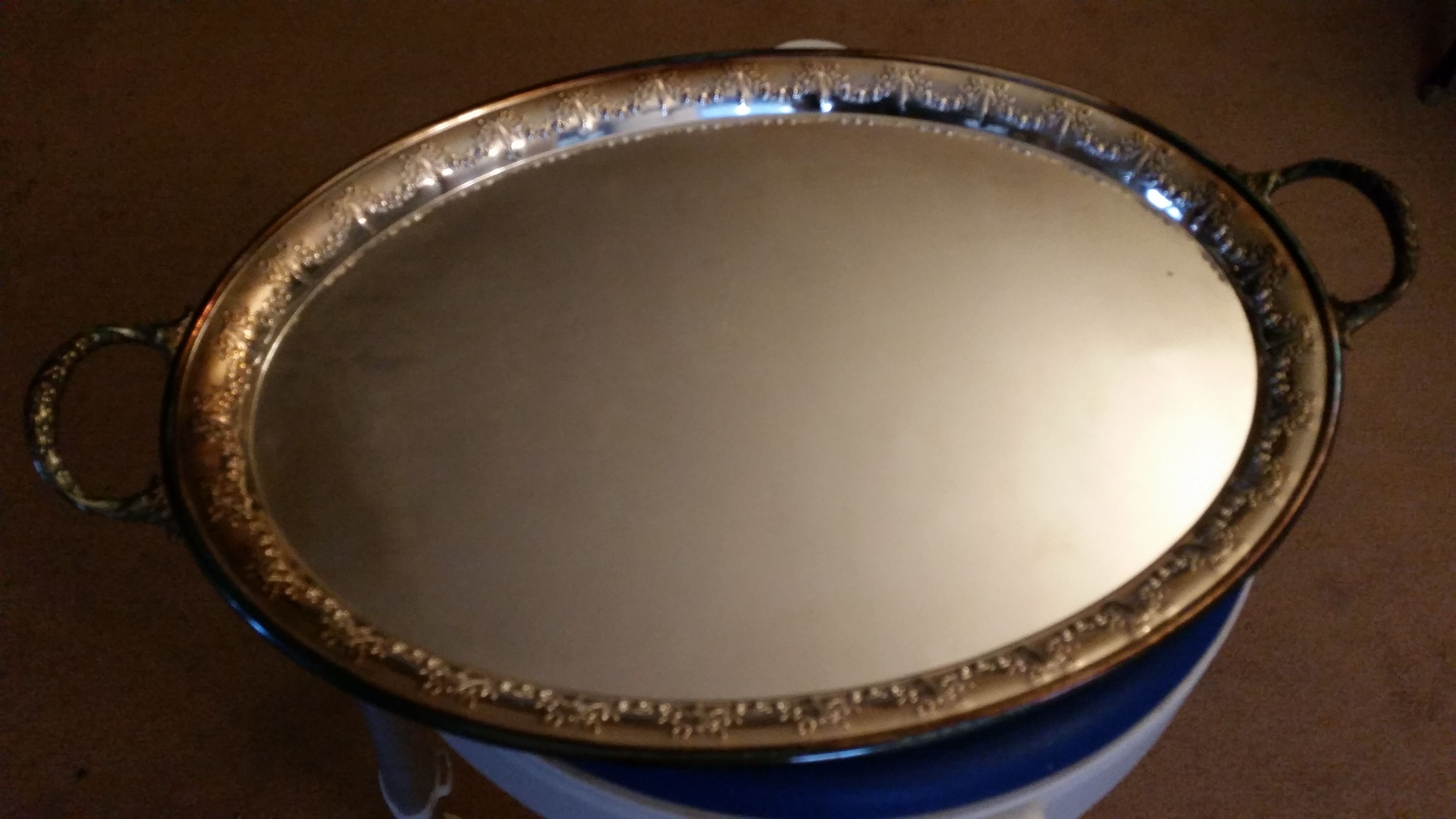 Oval silver metal tray