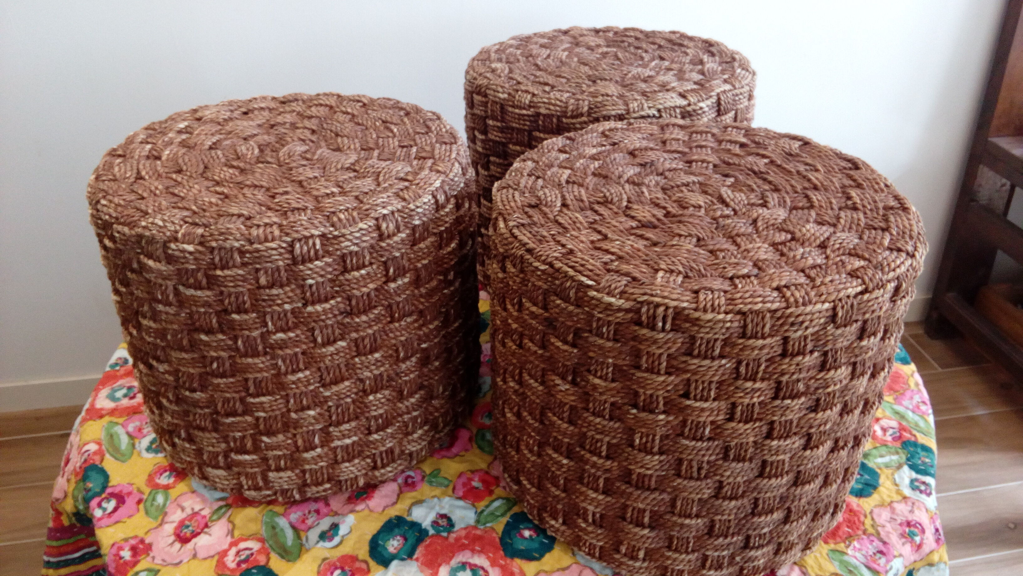 Vintage stool pouf in braided rope
