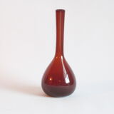 Ruby red vase by Arthur Percy for Gullaskruf Glasbruk, Sweden 1950s.