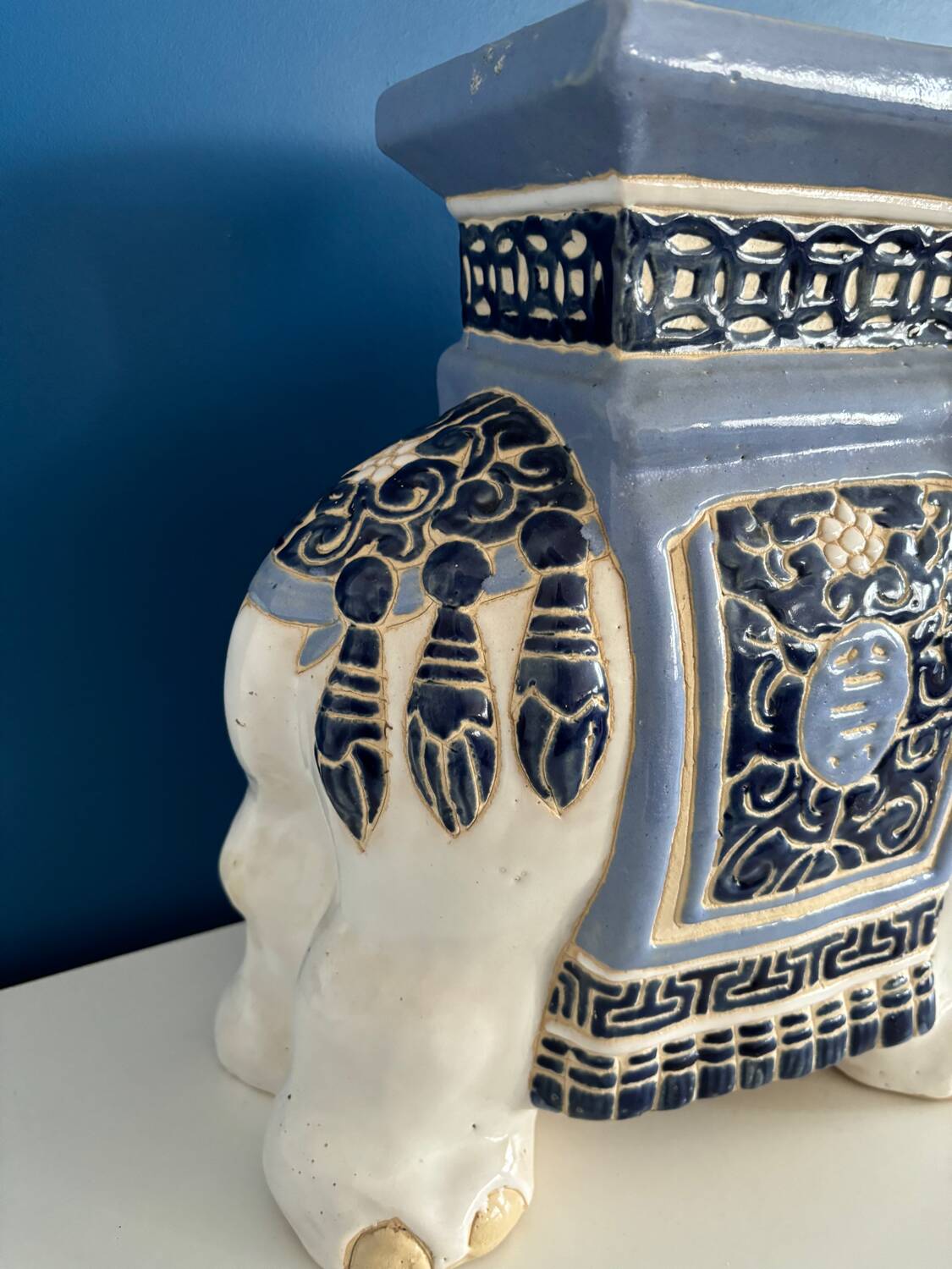 Ceramic elephant plant holder stool