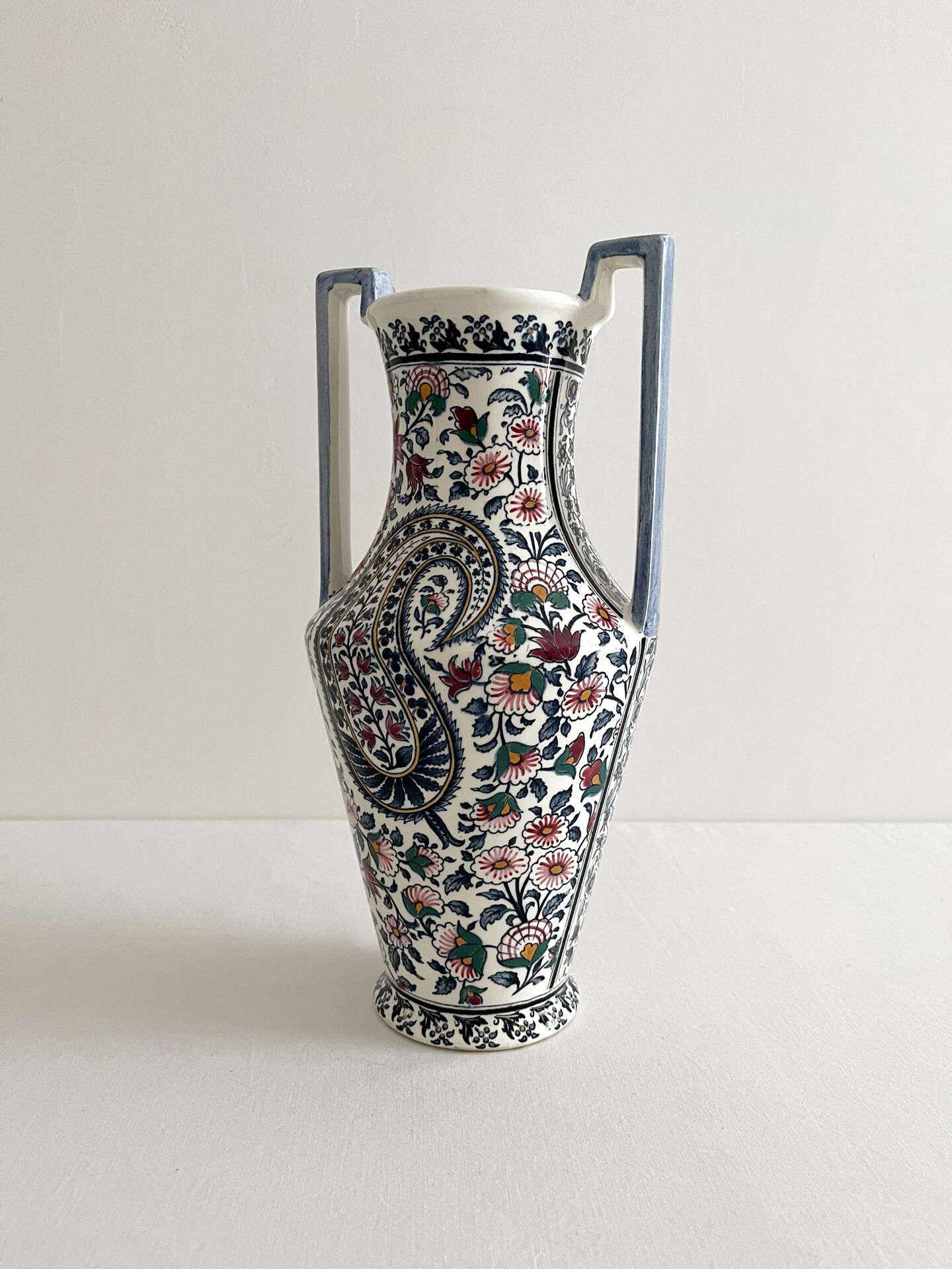 Vase amphore « cachemire » en faïence de Gien