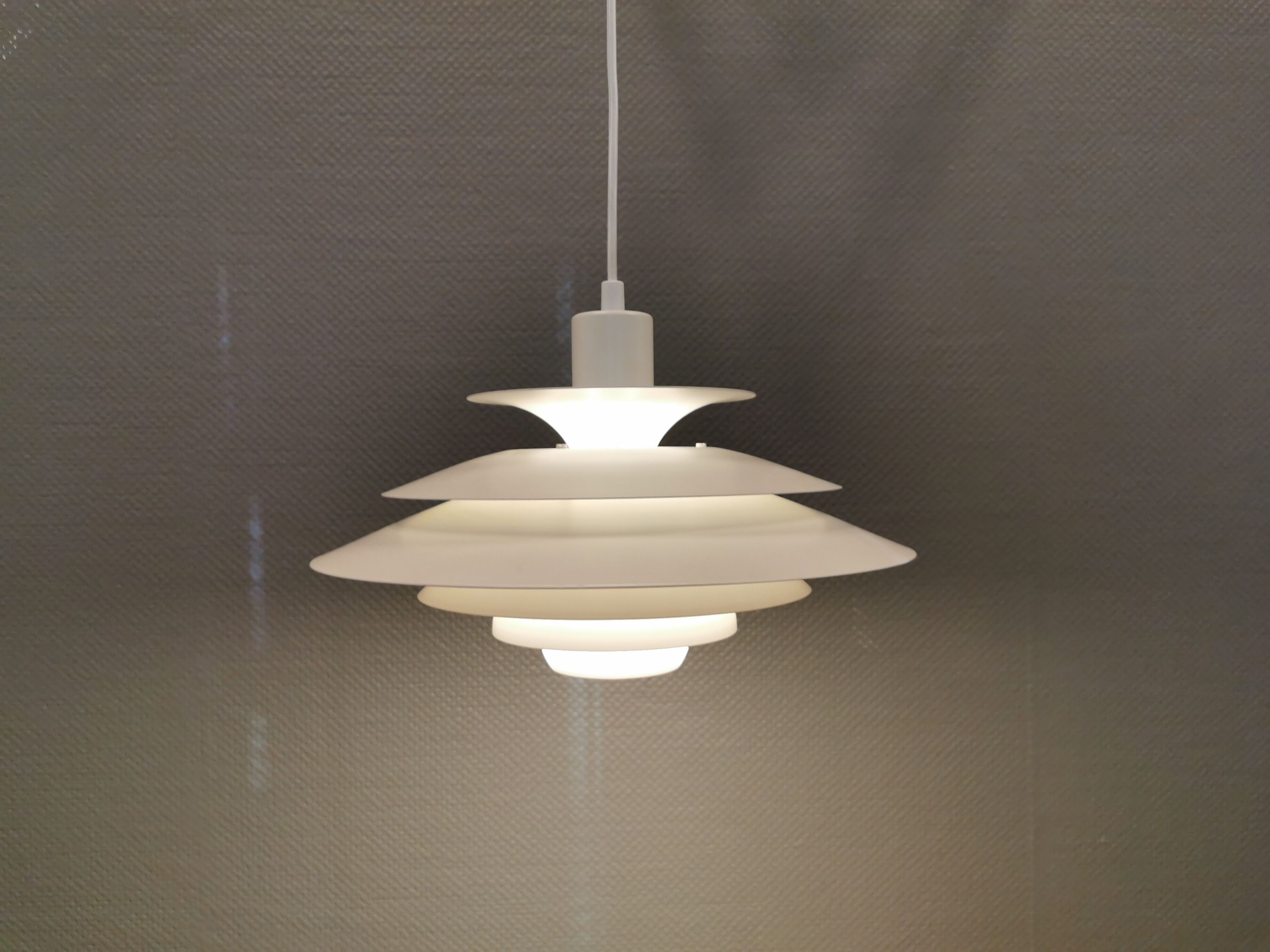 Danish designed hanging lamp, produced by JEKA (closed in the 1990s) model 1039-H.