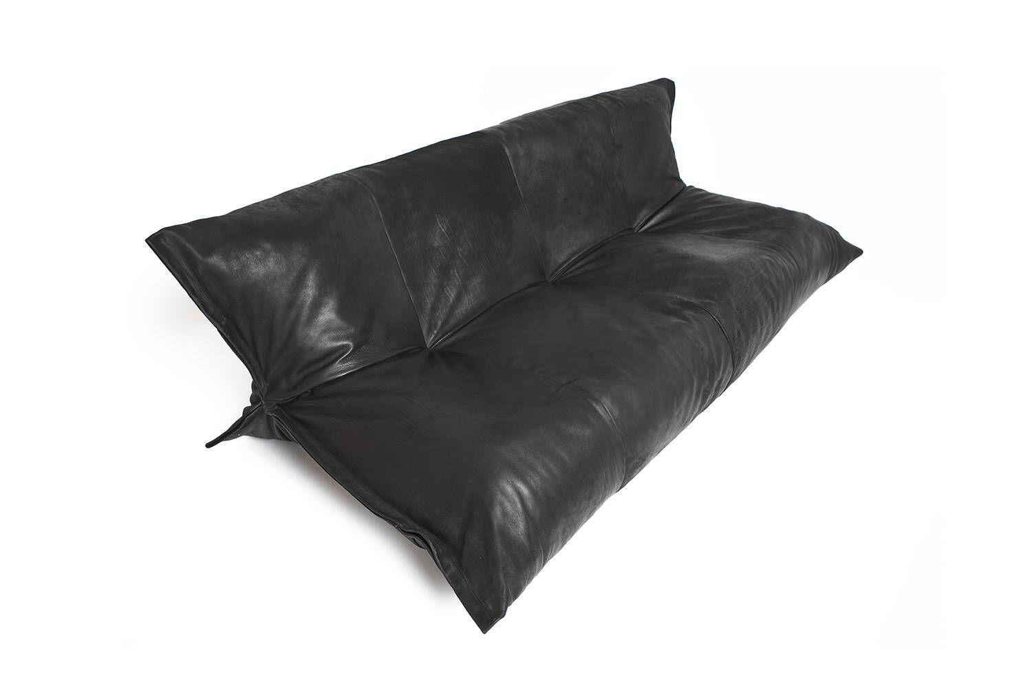 Ligne roset yoko 3 seaters